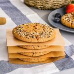 200 Count 6 x 6 In Parchment Paper Squares, Non Stick Sheets for Burgers Freezing Baking - Image 4