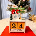 Snowman Design Wooden Christmas Advent Calendar Desktop Ornament, Cute Table Decor for Front Desk Display and Christmas Souvenir Gift Package