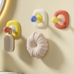 No-Drill Wall Hook, Flower & Round Corner Strong Adhesive Hanger—Pack of 4—Flower Design - Image 8