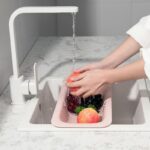 Expandable Sink Colander, Kitchen Drain Basket for Fruits, Vegetables, and Tableware—White - Image 3